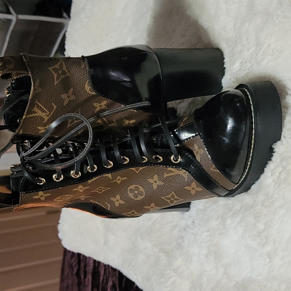 Louis Vuitton Boots